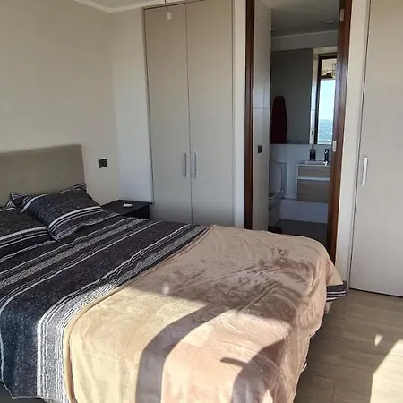 Apartamento Frente Del Metro
